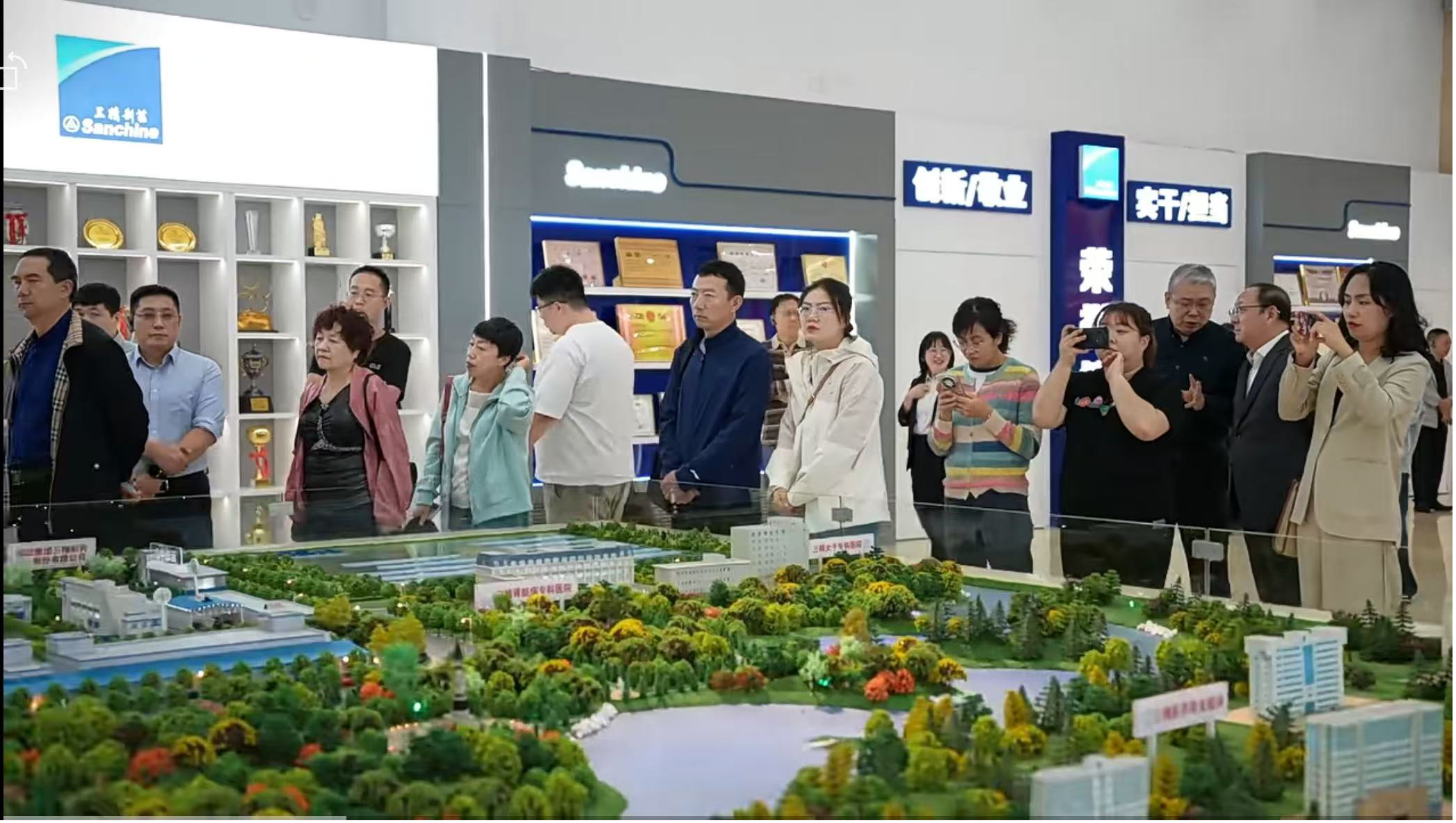 哈药股份活动图片2.png 亚游集团·AG8(中国)官网 -只为非凡